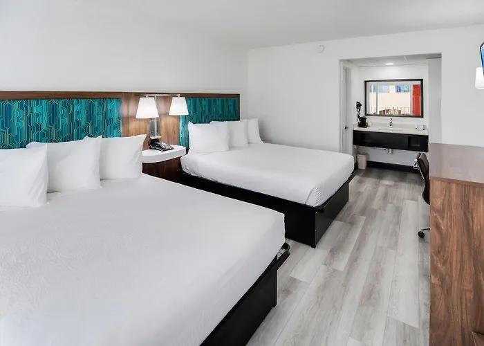 Blu Atlantic Hotel & Suites